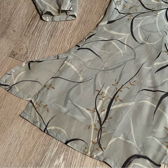 Vintage 100% Silk Floral Print Tunic Long Sleeve Button Up Split Hem Blue Top L - Picture 11 of 16